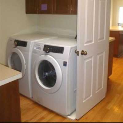 International Scholar House Upper Level Living Laundry Room