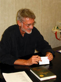 Photo of Gary Gildner.